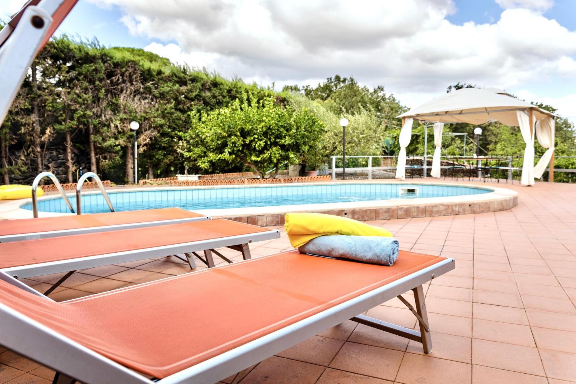 Villa Melany Casa Vacanza Пиедимонте Етнео Екстериор снимка