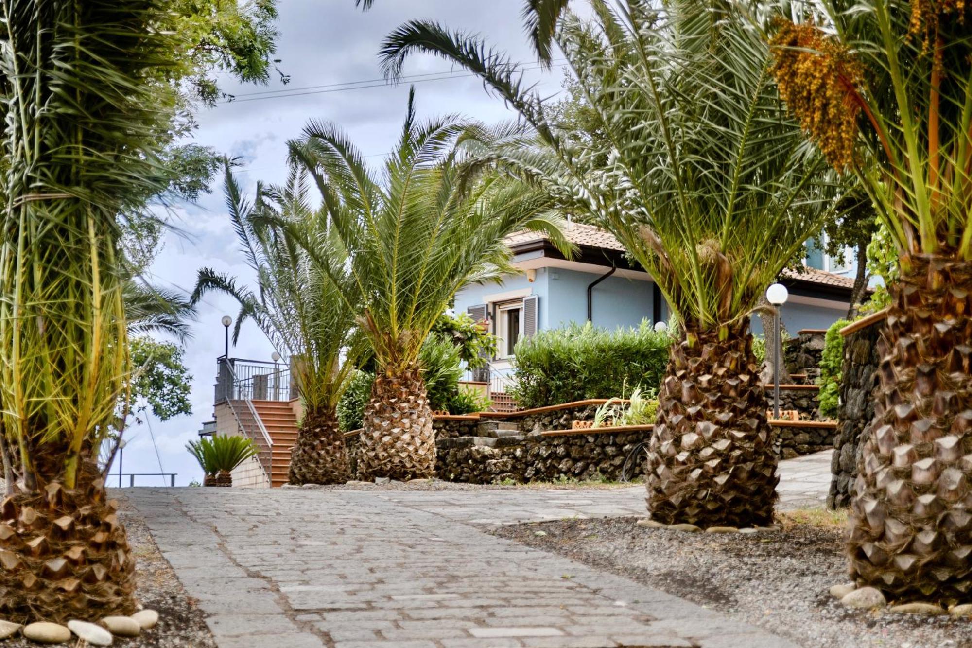 Villa Melany Casa Vacanza Пиедимонте Етнео Екстериор снимка