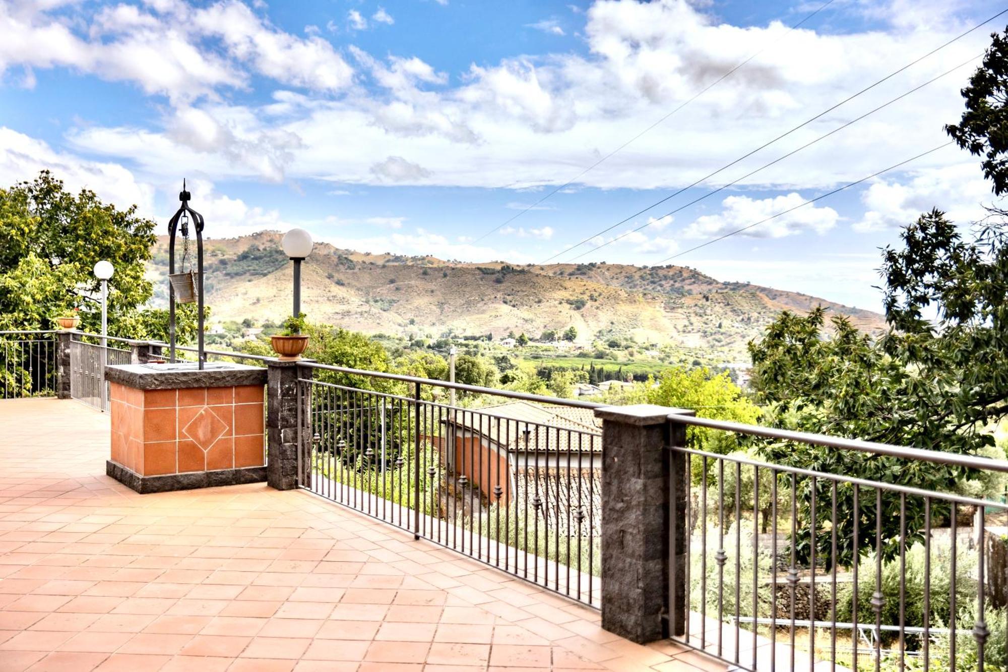 Villa Melany Casa Vacanza Пиедимонте Етнео Екстериор снимка